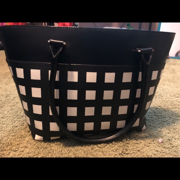 Kate spade purse and matching wallet! - Picture 3 of 6